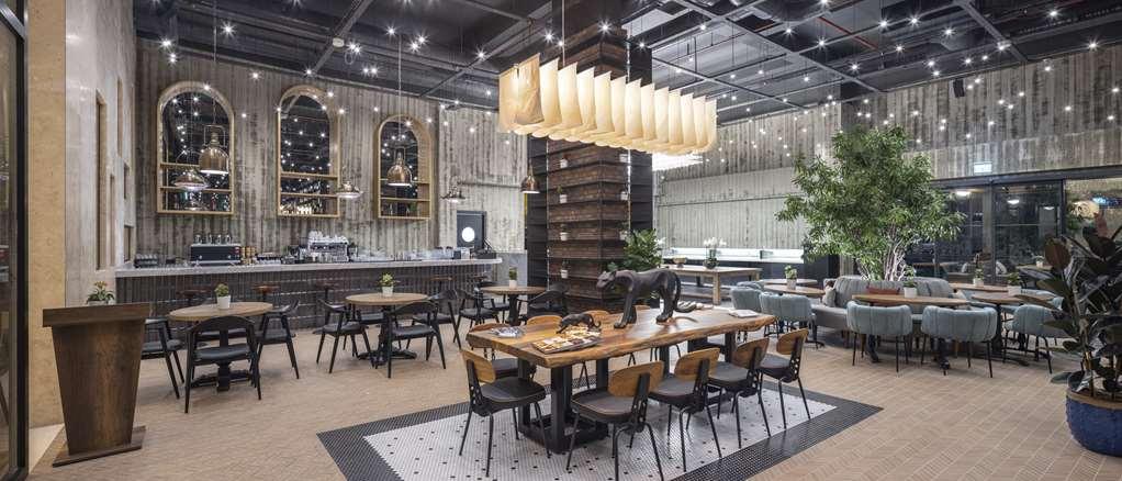 Hotel Doubletree By Hilton Sanlıurfa Restauracja zdjęcie